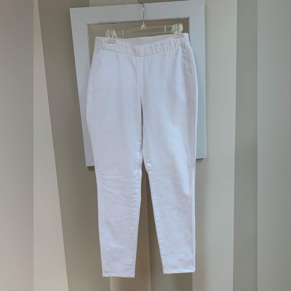 Size 8 Miracle body leggings.